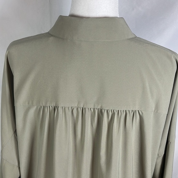 Soft Surroundings Go Lively Parachute Green Button Down Top Womens Size L - Picture 9 of 12